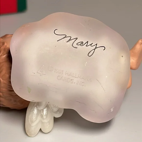 Hallmark Mary’s Angels Ornaments - Picture 9 of 14